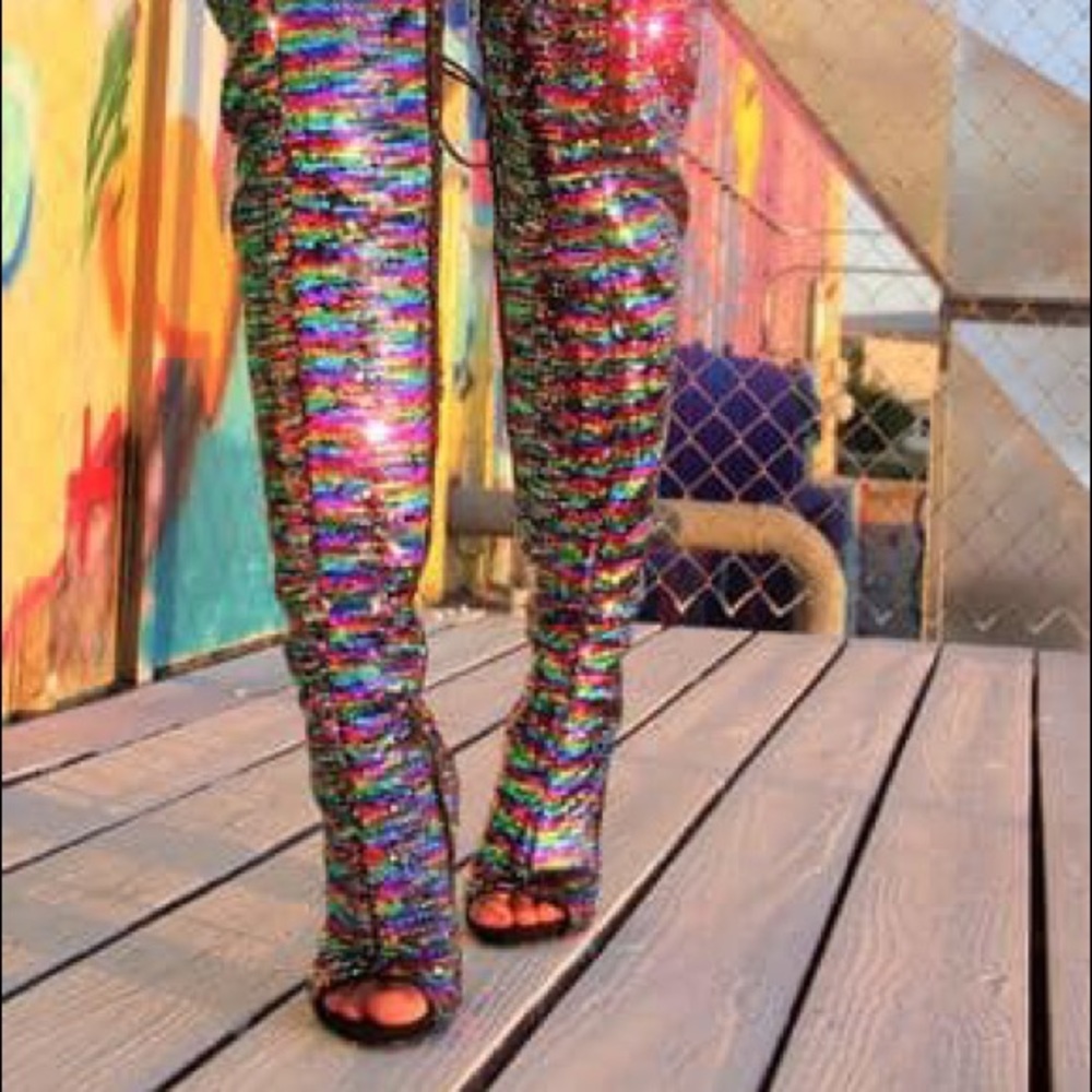 Nelly Bernel “Celebrity”